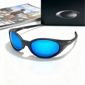 Eye Jacket