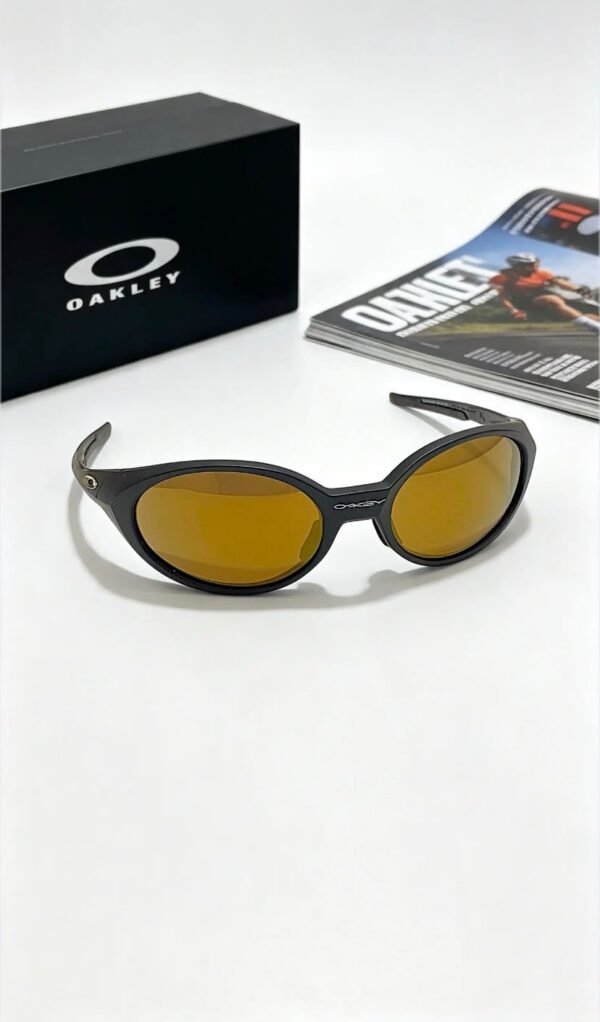 Eye Jacket