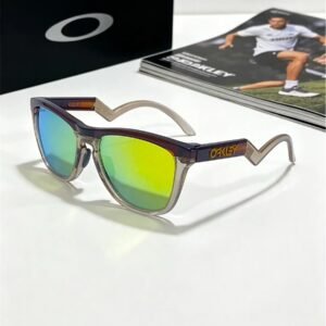 Frogskins Hybry